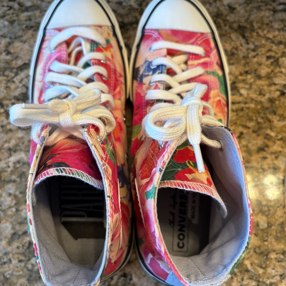 Converse sneakers - Picture 3 of 7